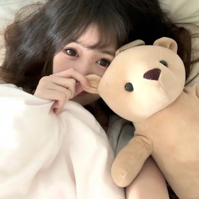 蒙娜丽莎与血月亮